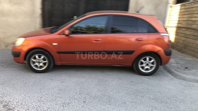 Kia Rio 2005, 400,000 km - 1.5 l - Bakı