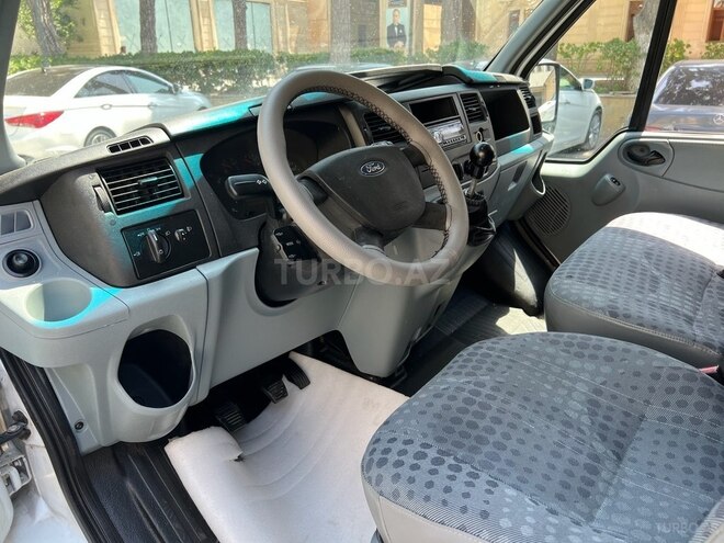 Ford Transit 2017, 37,000 km - 2.4 l - Bakı