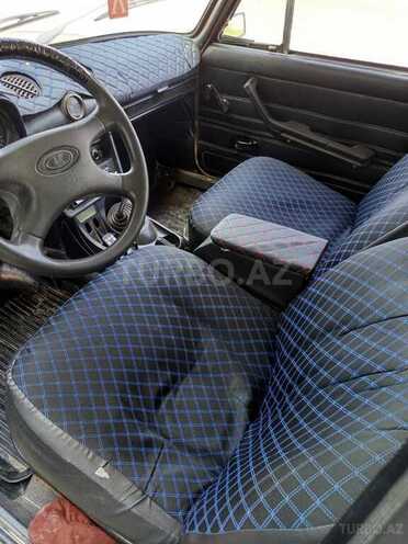 LADA (VAZ) 2106 1982, 50,000 km - 1.5 l - Salyan