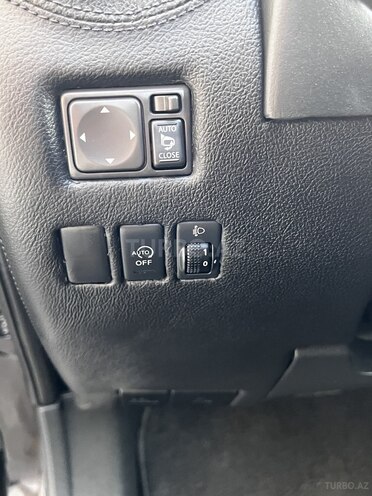 Nissan March 2012, 750,000 km - 1.2 l - Bakı