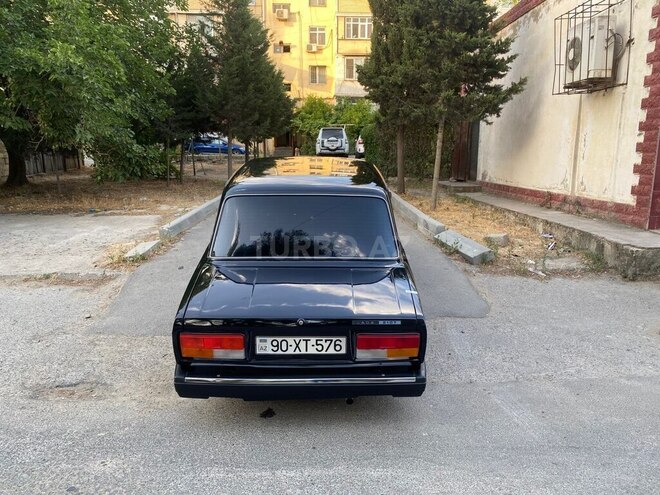 LADA (VAZ) 2107-15