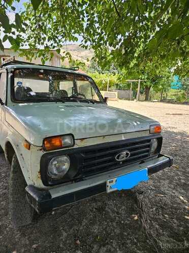 LADA (VAZ) Niva 1988, 379,000 km - 1.6 l - Yardımlı