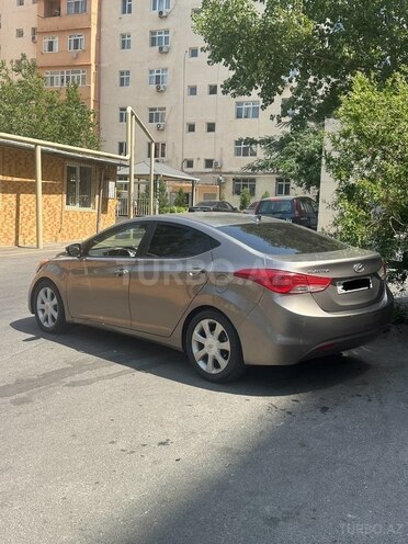 Hyundai Elantra 2012, 250,000 km - 1.8 l - Bakı