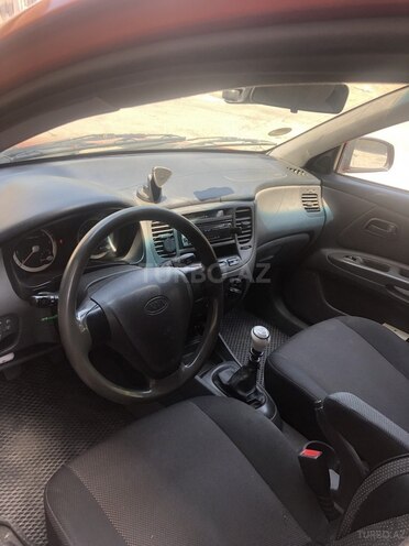 Kia Rio 2005, 400,000 km - 1.5 l - Bakı