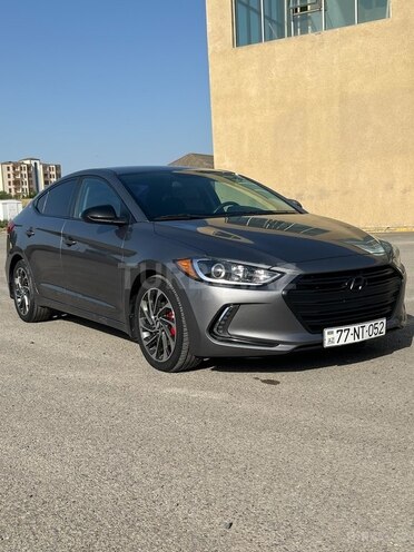 Hyundai Elantra 2018, 173,809 km - 2.0 л - Salyan