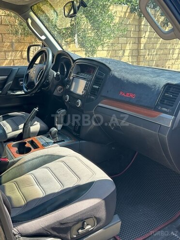 Mitsubishi Pajero 2008, 232,000 km - 3.0 l - Bakı