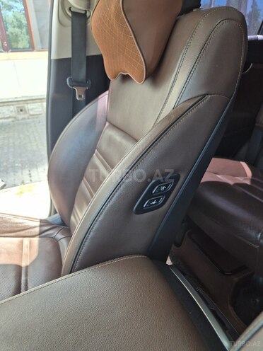Kia Sorento-15