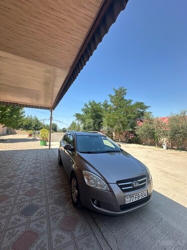 Kia  2007, 385,725 km - 1.6 l - Qazax
