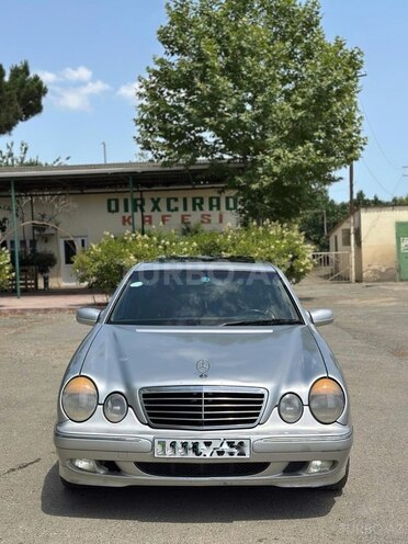 Mercedes E 280 2000, 380,000 km - 2.8 l - Salyan