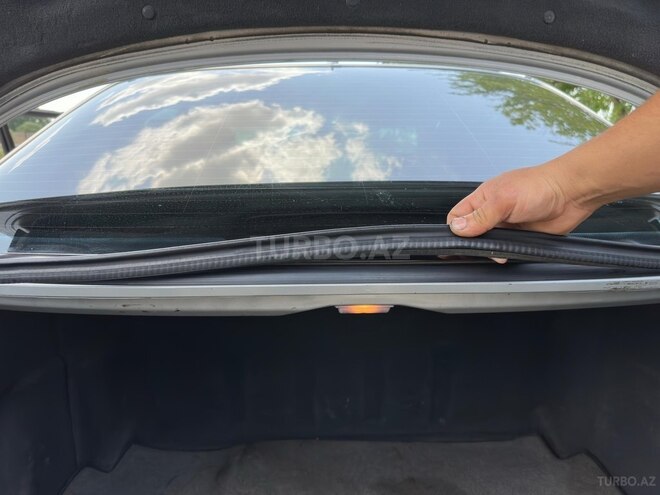 Mercedes E 280 2000, 380,000 km - 2.8 l - Salyan
