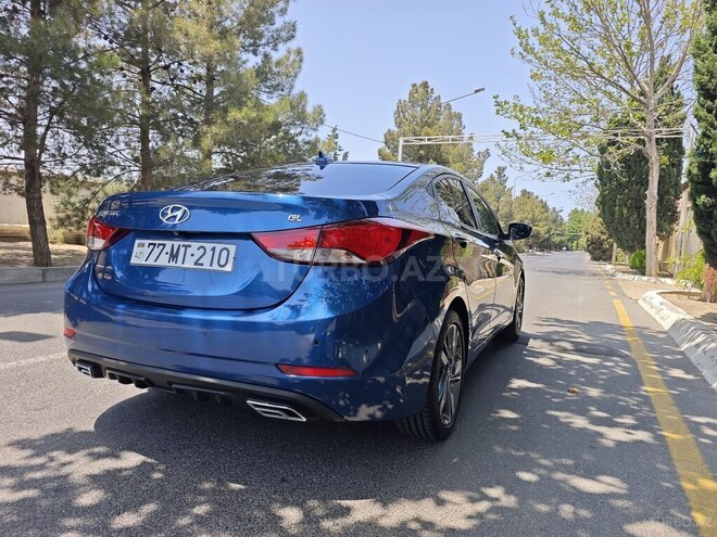 Hyundai Elantra 2015, 157,000 km - 1.8 l - Bakı
