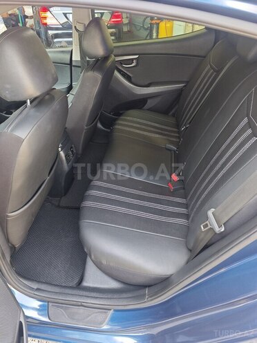 Hyundai Elantra 2015, 157,000 km - 1.8 l - Bakı