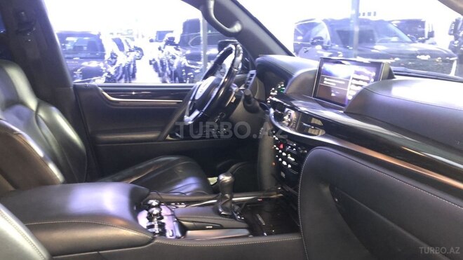 Lexus LX 450d 2016, 86,000 km - 4.5 л - Bakı