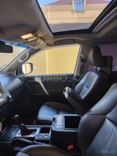 Toyota Land Cruiser Prado 2015, 122,700 km - 2.7 л - Sabirabad