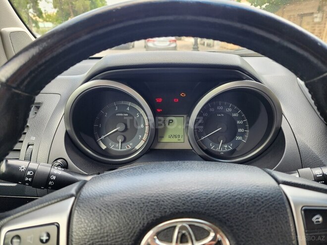 Toyota Land Cruiser Prado 2015, 122,700 km - 2.7 л - Sabirabad