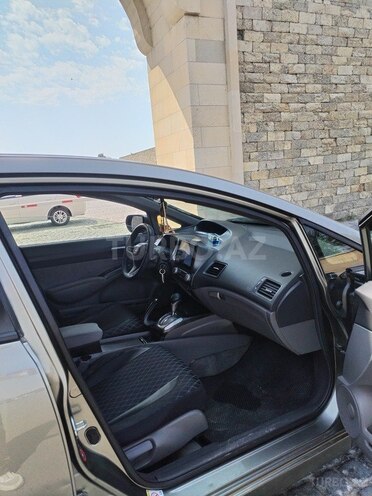 Honda Civic 2006, 301,000 km - 1.3 л - Bakı