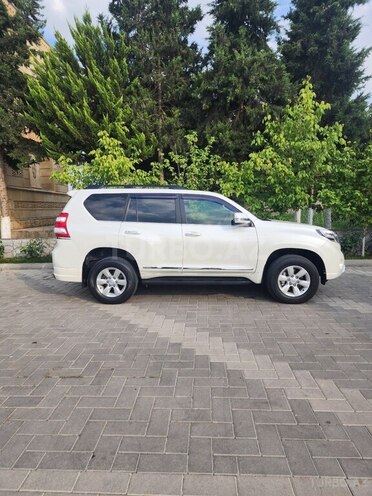 Toyota Land Cruiser Prado 2015, 122,700 km - 2.7 л - Sabirabad