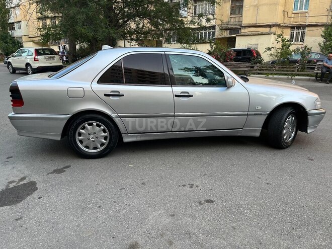 Mercedes C 180 1999, 352,000 km - 1.8 л - Bakı
