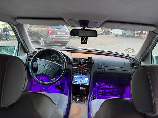 Mercedes C 180 1999, 352,000 km - 1.8 л - Bakı