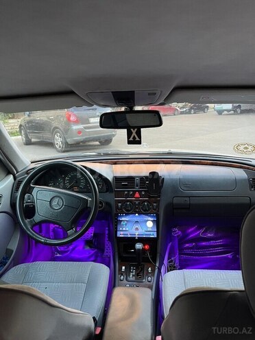 Mercedes C 180 1999, 352,000 km - 1.8 л - Bakı