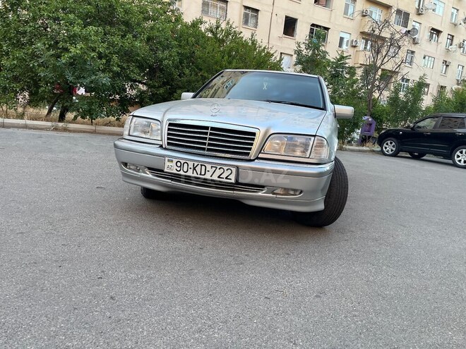 Mercedes C 180 1999, 352,000 km - 1.8 л - Bakı