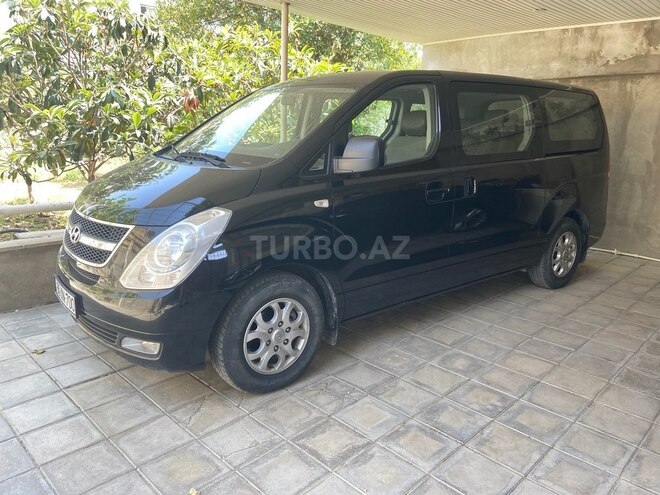 Hyundai H-1 2011, 150,240 km - 2.5 l - Bakı