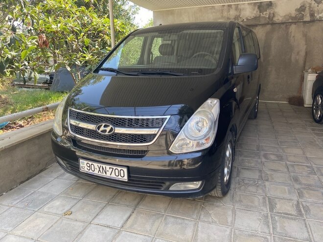 Hyundai H-1 2011, 150,240 km - 2.5 l - Bakı