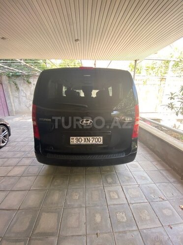 Hyundai H-1 2011, 150,240 km - 2.5 l - Bakı