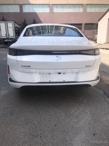 Changan Qiyuan A05 2024, 0 km - 1.5 л - Bakı