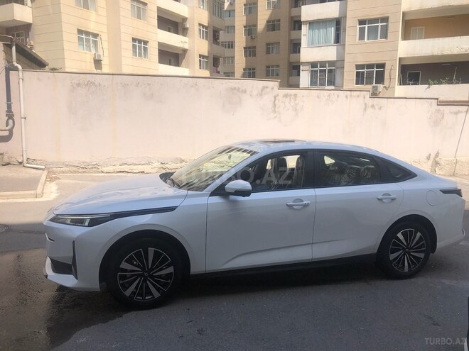 Changan Qiyuan A05 2024, 0 km - 1.5 л - Bakı