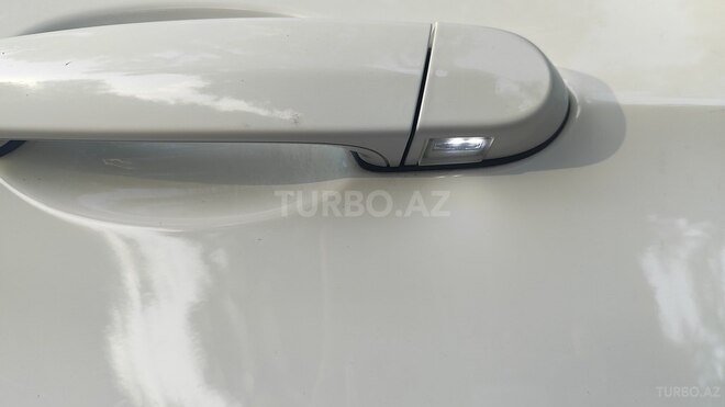 BMW X5 2011, 200,000 km - 0.3 л - Yevlax