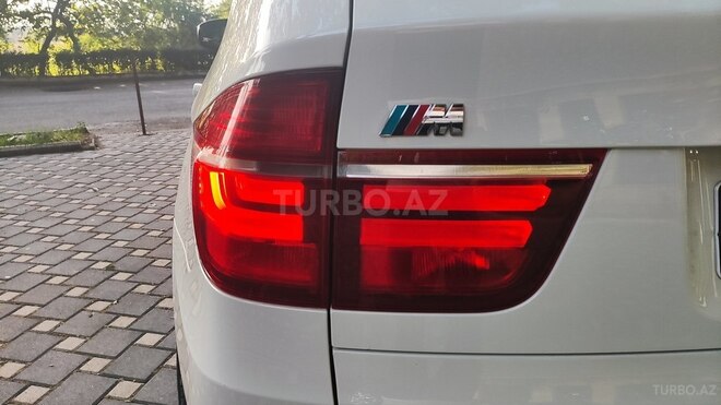 BMW X5 2011, 200,000 km - 0.3 л - Yevlax