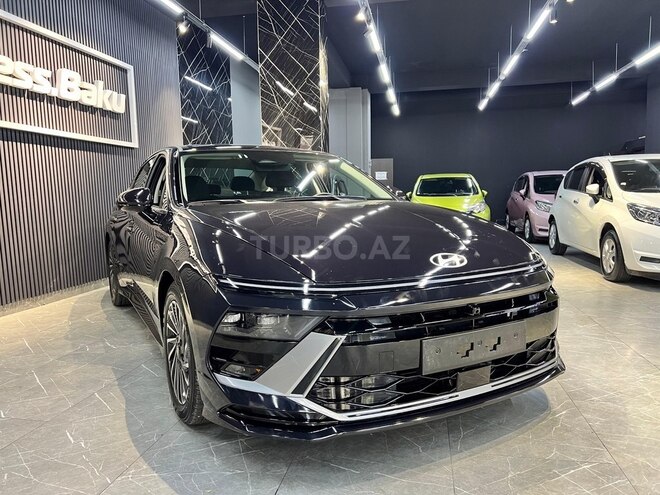 Hyundai Sonata-12