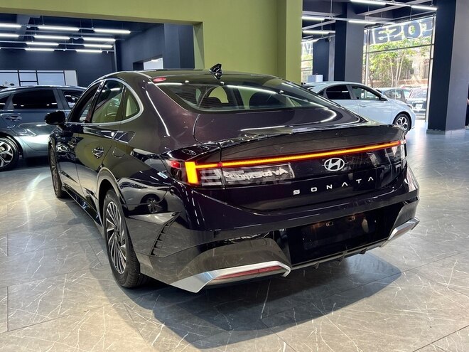 Hyundai Sonata-7