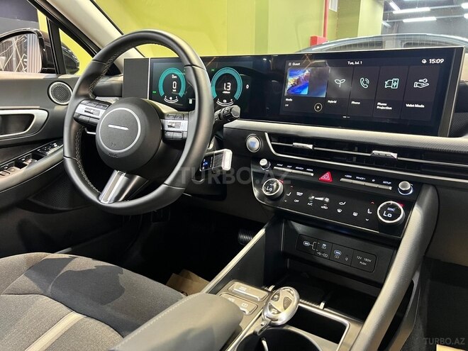 Hyundai Sonata-9