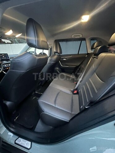 Toyota RAV4 2022, 28,500 km - 2.0 л - Bakı