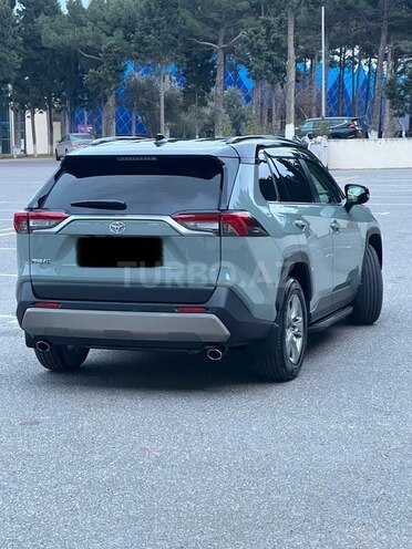 Toyota RAV4 2022, 28,500 km - 2.0 л - Bakı