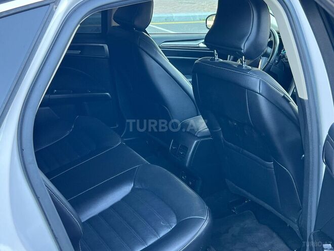 Ford Fusion (North America) 2016, 138,000 km - 2.0 л - Bakı