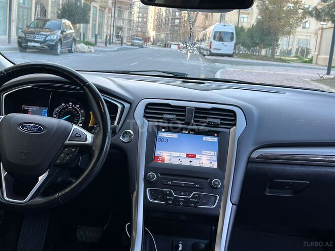 Ford Fusion (North America) 2016, 138,000 km - 2.0 л - Bakı