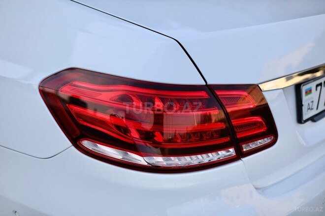 Mercedes E 220 d 2015, 182,000 km - 2.2 l - Bakı