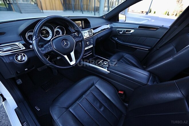 Mercedes E 220 d 2015, 182,000 km - 2.2 l - Bakı
