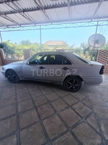 Mercedes C 220 1994, 300,000 km - 2.2 l - Neftçala