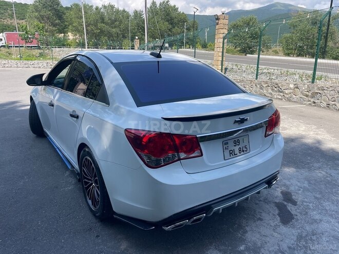 Chevrolet Cruze 2015, 231,000 km - 1.4 l - Şəki