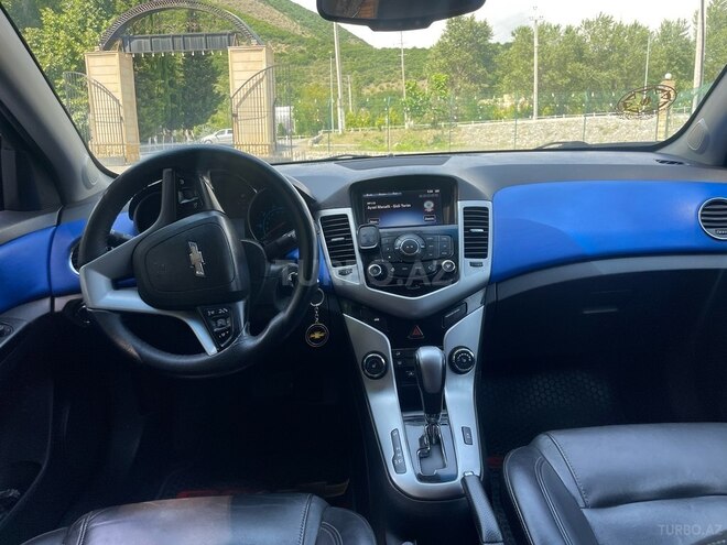 Chevrolet Cruze 2015, 231,000 km - 1.4 l - Şəki
