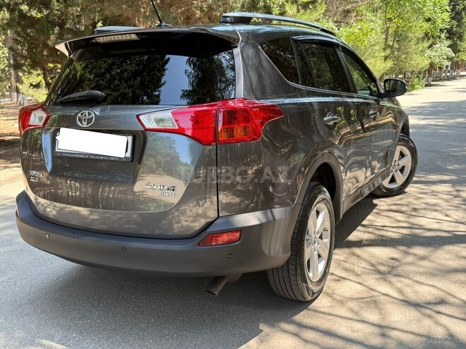 Toyota RAV4 2015, 117,000 km - 2.5 l - Bakı