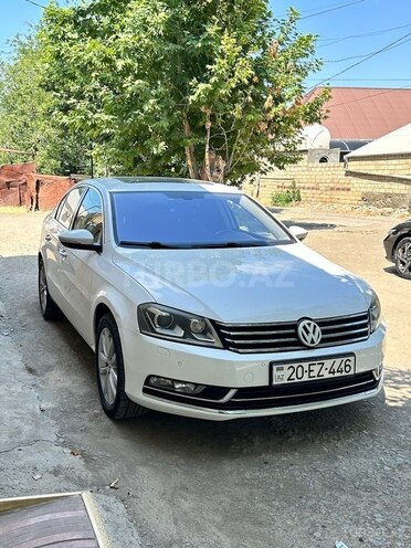Volkswagen Passat 2011, 210,000 km - 1.8 l - Gəncə
