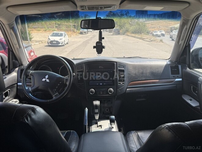 Mitsubishi Pajero 2008, 201,000 km - 3.0 l - Bakı