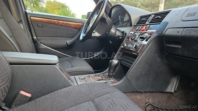Mercedes C 180 1998, 288,000 km - 1.8 л - Bakı