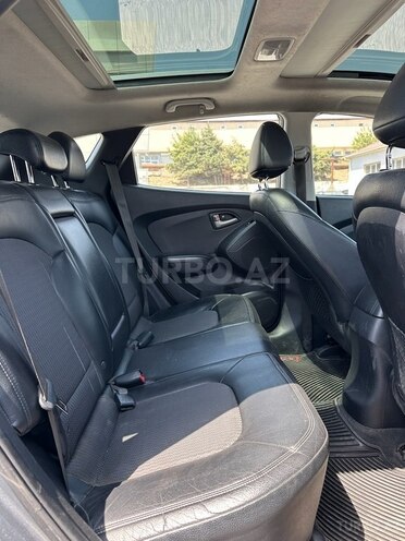 Hyundai ix35-10
