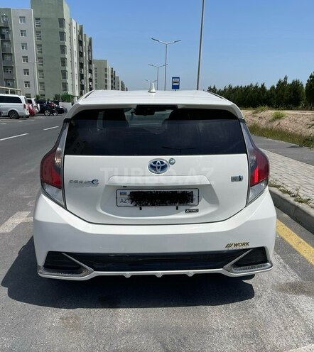 Toyota Aqua 2015, 64,500 km - 1.5 l - Bakı